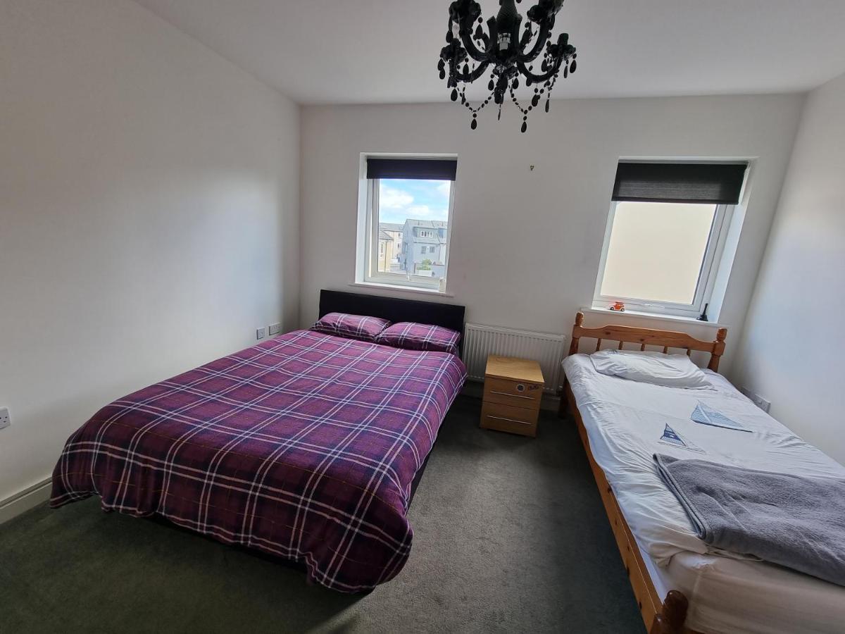 King En-Suite Close To The A30 Camborne Exteriör bild
